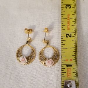 Vintage Gold rose earrings